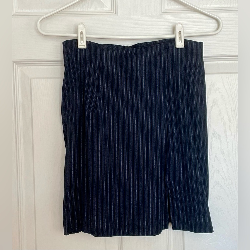 Vintage business suit with matching skirt and jacket
